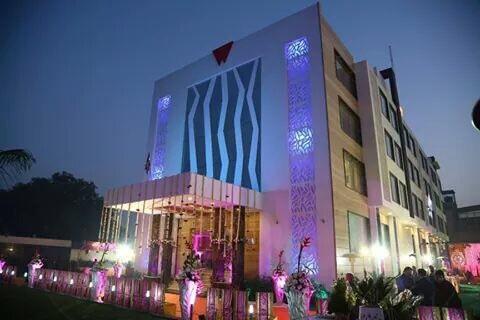 Radha Kund Wingston A Treehouse Hotel Goverdhan מראה חיצוני תמונה