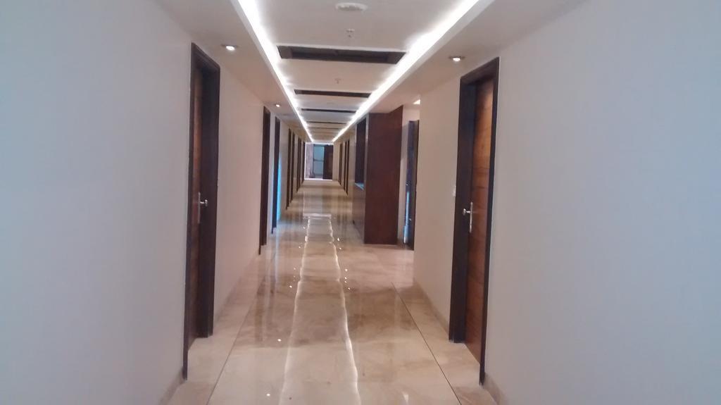Radha Kund Wingston A Treehouse Hotel Goverdhan מראה חיצוני תמונה